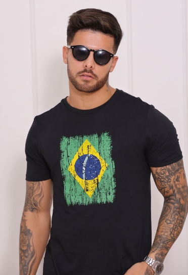 Camiseta "Braza" por Apenas R$69,90!