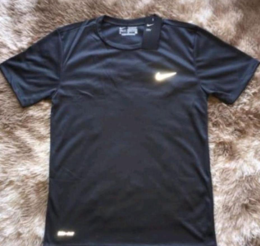 Camiseta Nike DryFit por Apenas R$49,90!